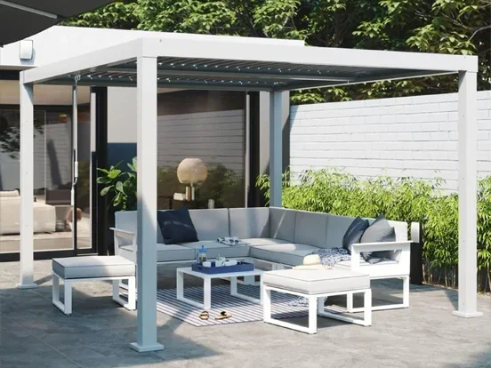 נאקוס - פרגולה 3*3 אוף ואיט אלומיניום GARDA