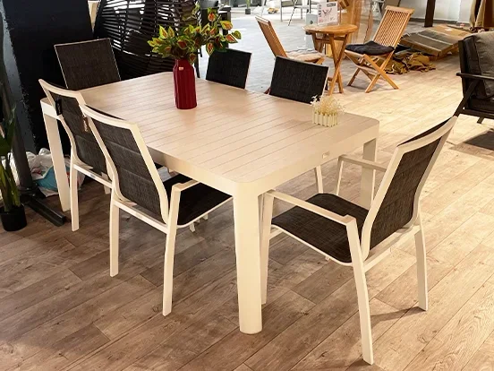 דובאי - פינת אוכל 180/240 אוף ואיט כולל 6 כסאות אלומיניום GARDA