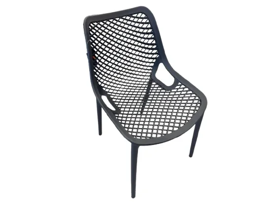 נקסט - כסא פלסטיק שחור GARDA