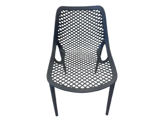 נקסט - כסא פלסטיק שחור GARDA