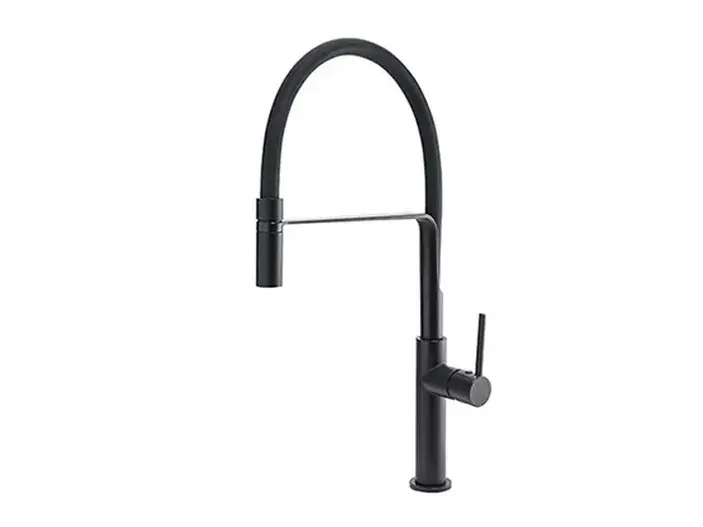 ברז נשלף למטבח CLEAN גימור שחור מט יועם