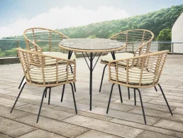 פינת אוכל לגינה